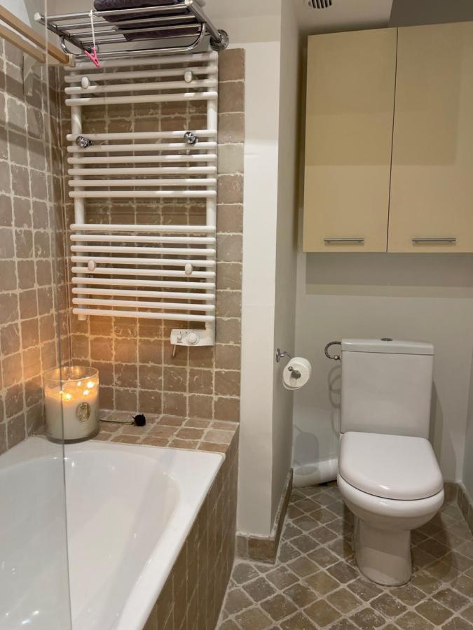 Апартаменты Quartier Montorgueil, Voie Pietonne, Dans Un Immeuble Du Xveme Париж Экстерьер фото